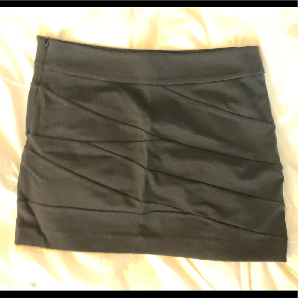 Express black mini skirt